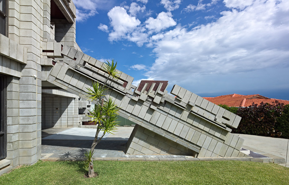 Iwanoff-Marsala-House-4