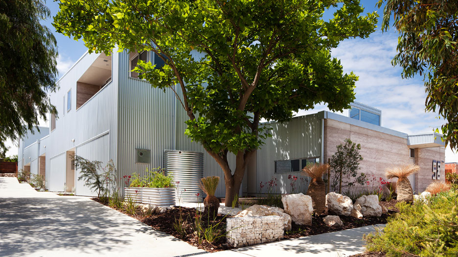 officer-woods-architects_58-Stevens-Street_Robert-Frith