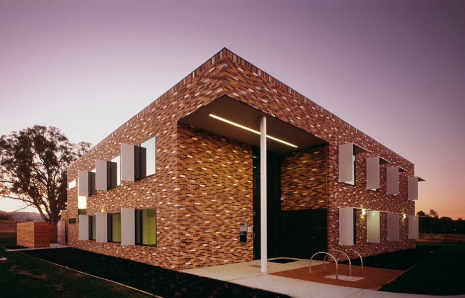 la-trobe-university-wodonga-billard-leece