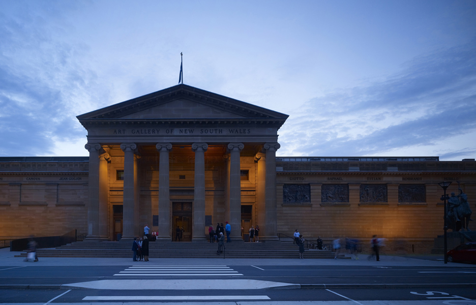 Johnson-Pilton-Walker_Art-Gallery-of-NSW-Forecourt-_Brett-Boardman-2