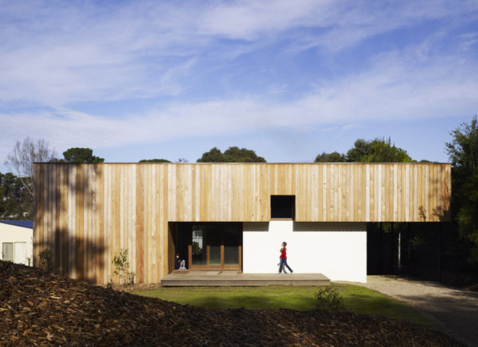 Kennedy-Nolan_Merricks-Beach-House