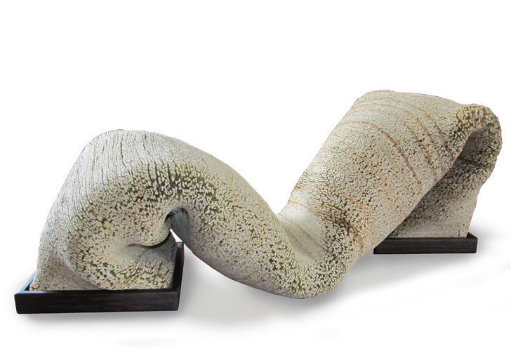 Juan Fernando Hidalgo, Flexible Lounger made from reed textiles. Photo courtesy the designer