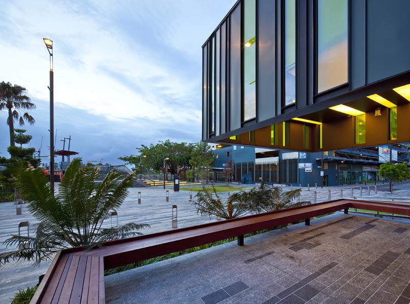 Flinders Street Revitalisation by Cox Rayner Architects