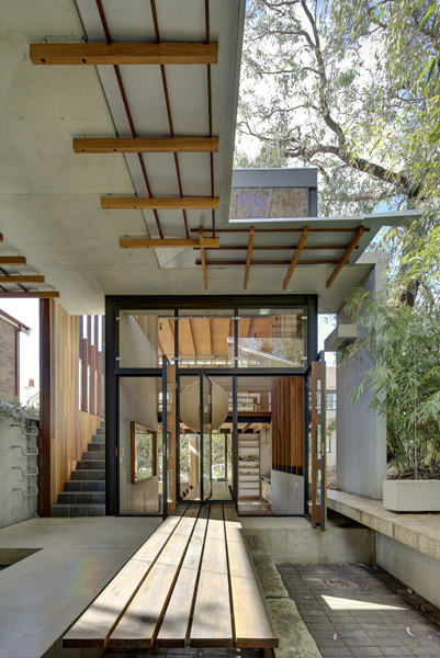Tír na nÓg by Drew Heath Architects