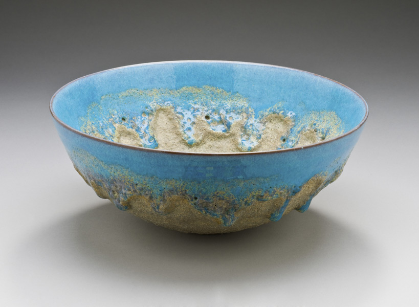 Gertrud Natzler 1908–71 Otto Natzler 1908–2007 Bowl 1943 Earthenware LACMA, Gift of Rose A. Sperry 1972 Revocable Trust © 2007 Gail Reynolds Natzler, Trustee of The Natzler Trust. Photo © 2011 Museum Associates/LACMA.