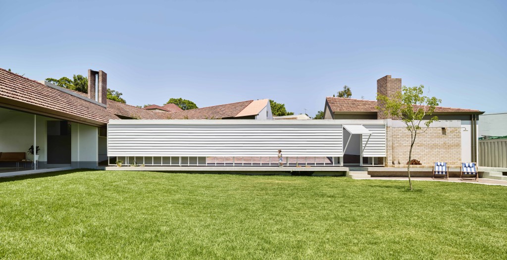 Rosalie House by Owen Architecture, photo by Toby Scott.