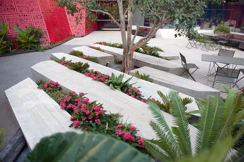 hrine of Remembrance Courtyards Stage 2 Completion, photo by Michael Wright.