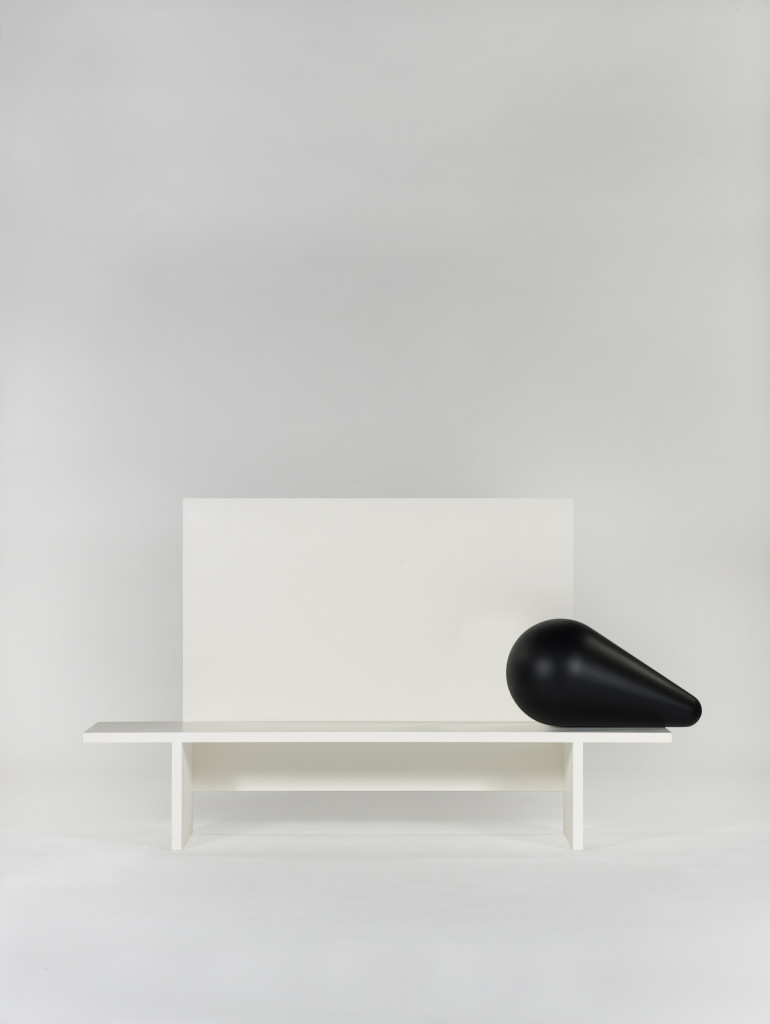 Ignotus Nomen Bench by Galerie Kreo. Photo by Fabrice Gousset. 