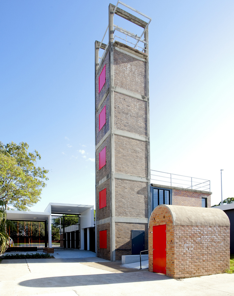 Redcliffe Fire Station was revitalised by Wilson Architects in 2014.