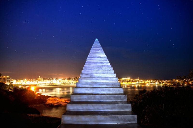 David McCracken's, diminish and ascend at Sculpture by the Sea, Bondi 2013. Photo William Patino.