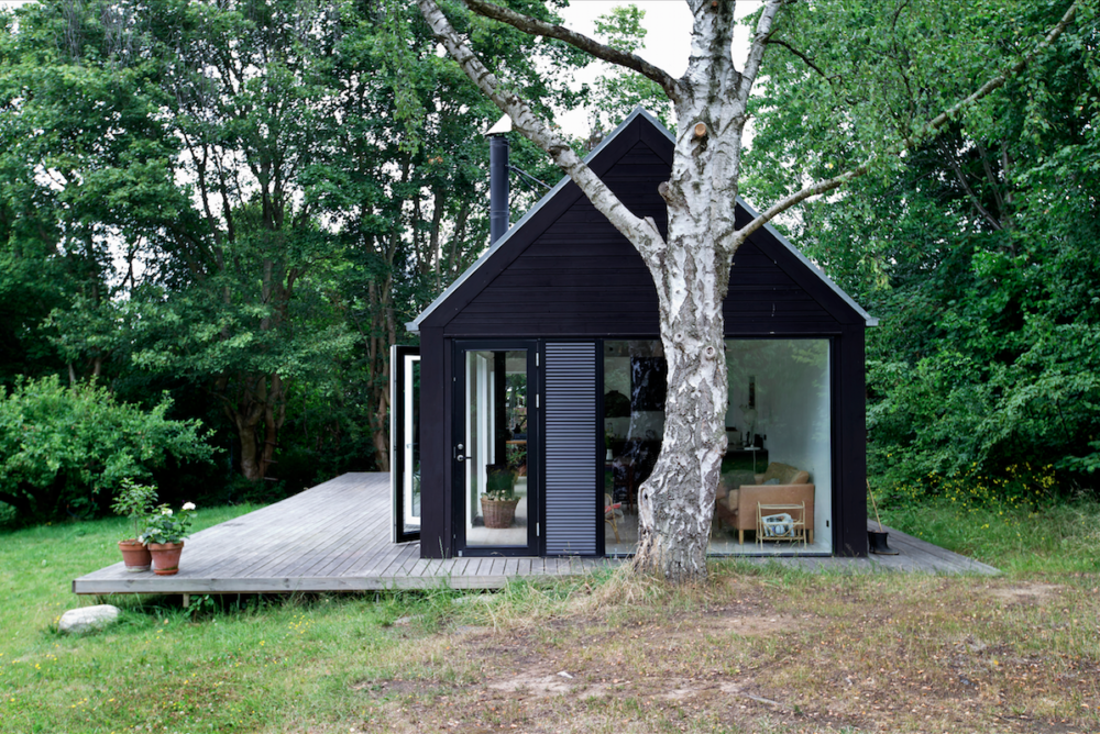 Mini House Kulhouse by Mette Lange Architects.