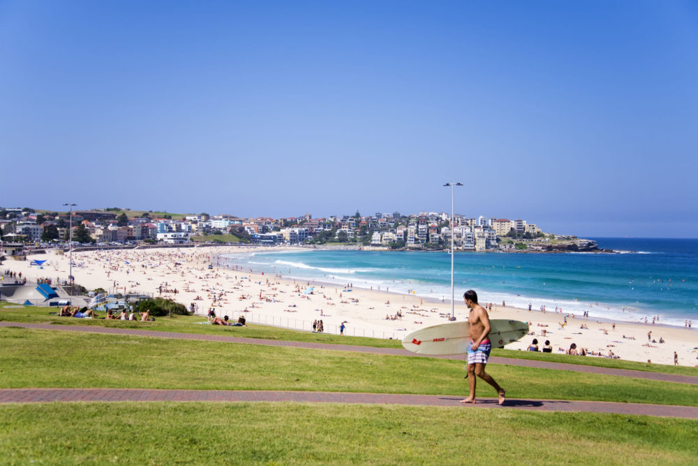 Bondi beach, Sydney. Image copyright boggy22/123RF Stock Photo.