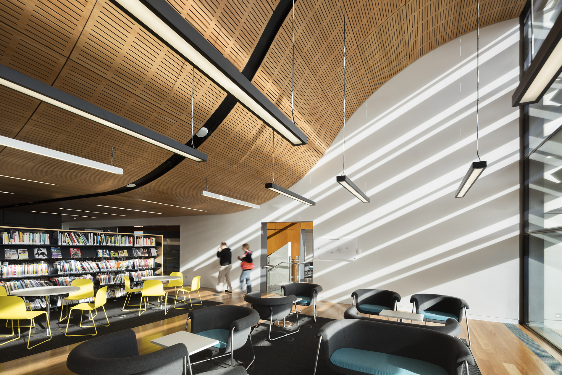 Frank Bartlett Library & Service Centre by FJMT