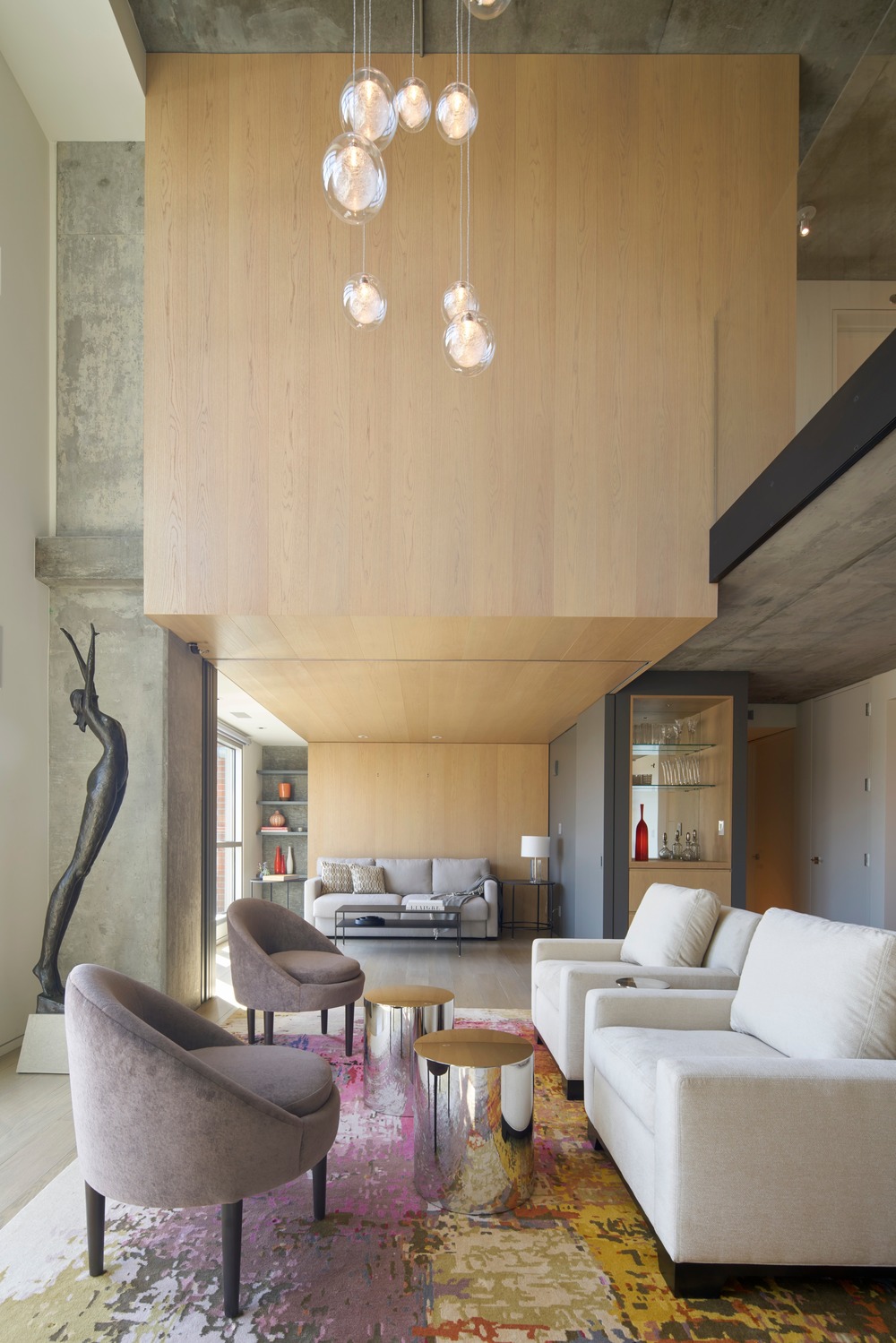 Loft apartment by Studio VARA
