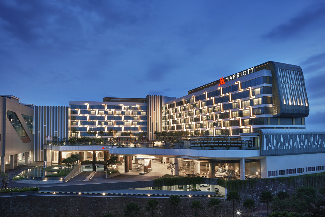 Exterior Night time of the Yogyakarta Marriott Hotel