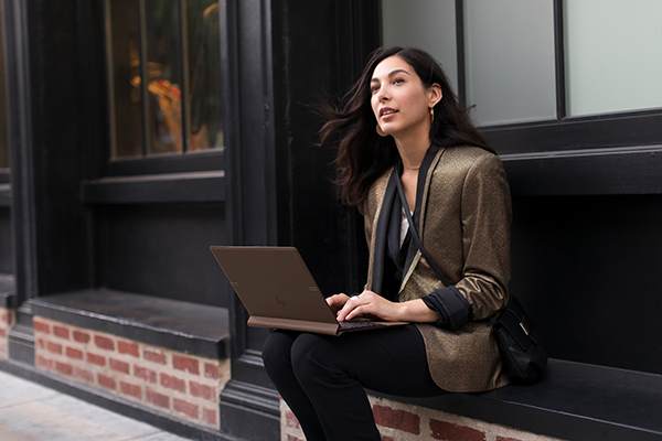 HP Spectre Folio lifestyle