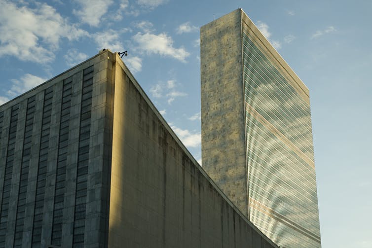 The UN Secretariat building.  United Nations Photo/Flickr., CC BY-NC-ND