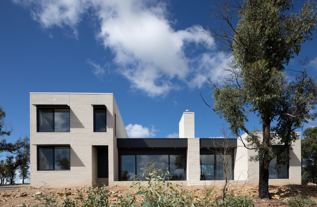 Carwoola House by de Rome Architects