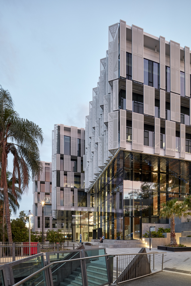 Queensland University of Technology – breathing new life into ...