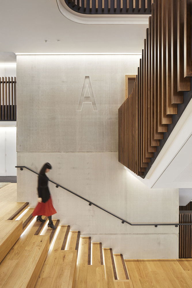 The Beecroft Building by HawkinsBrown
