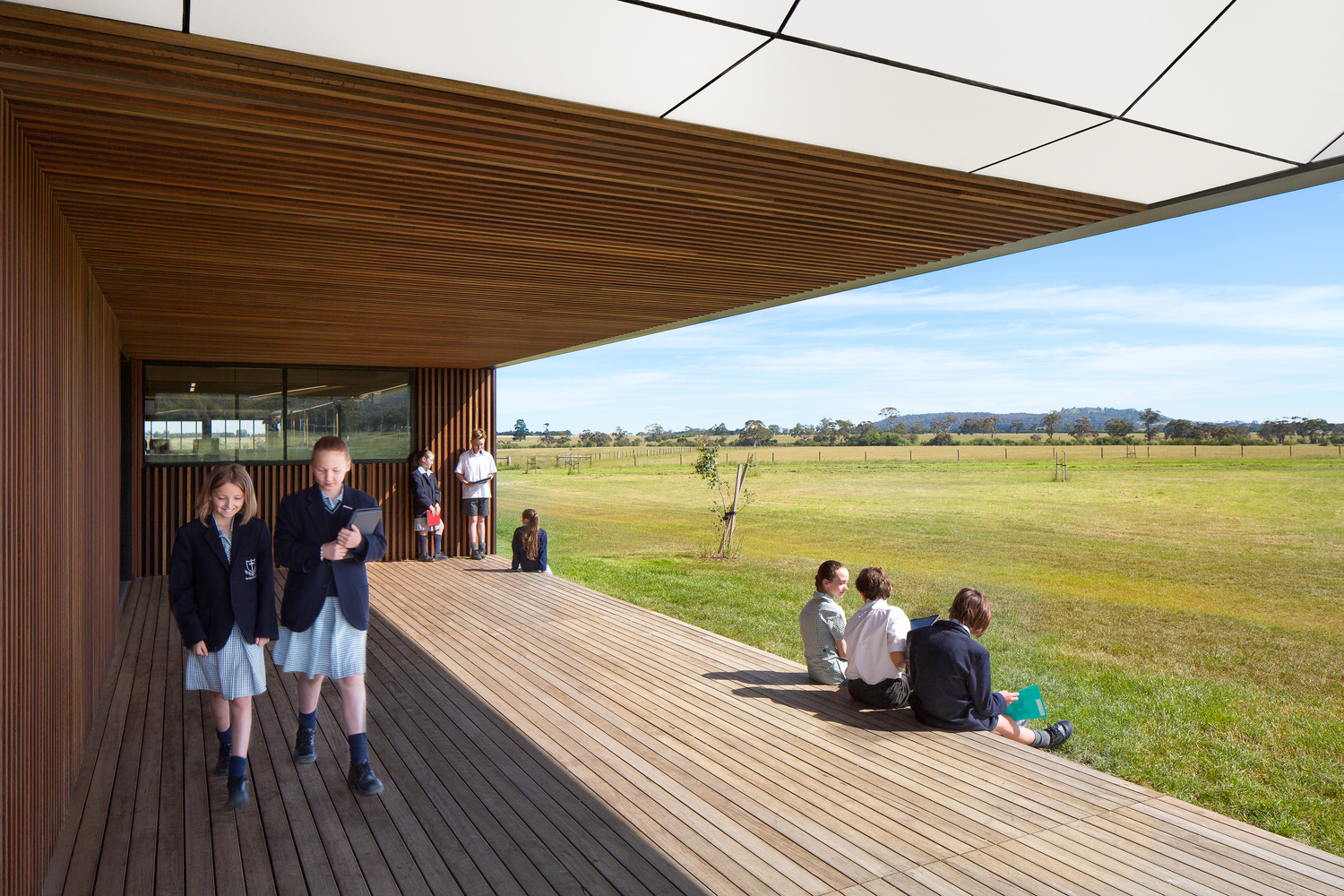 Braemar College Middle School by Hayball