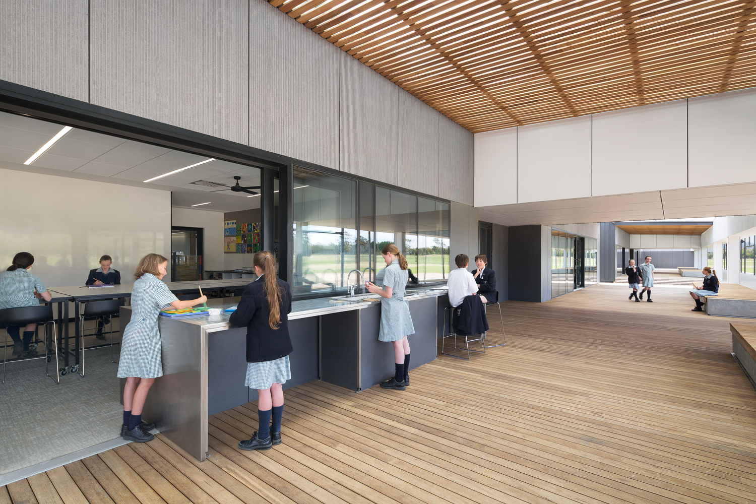 Braemar College Middle School by Hayball