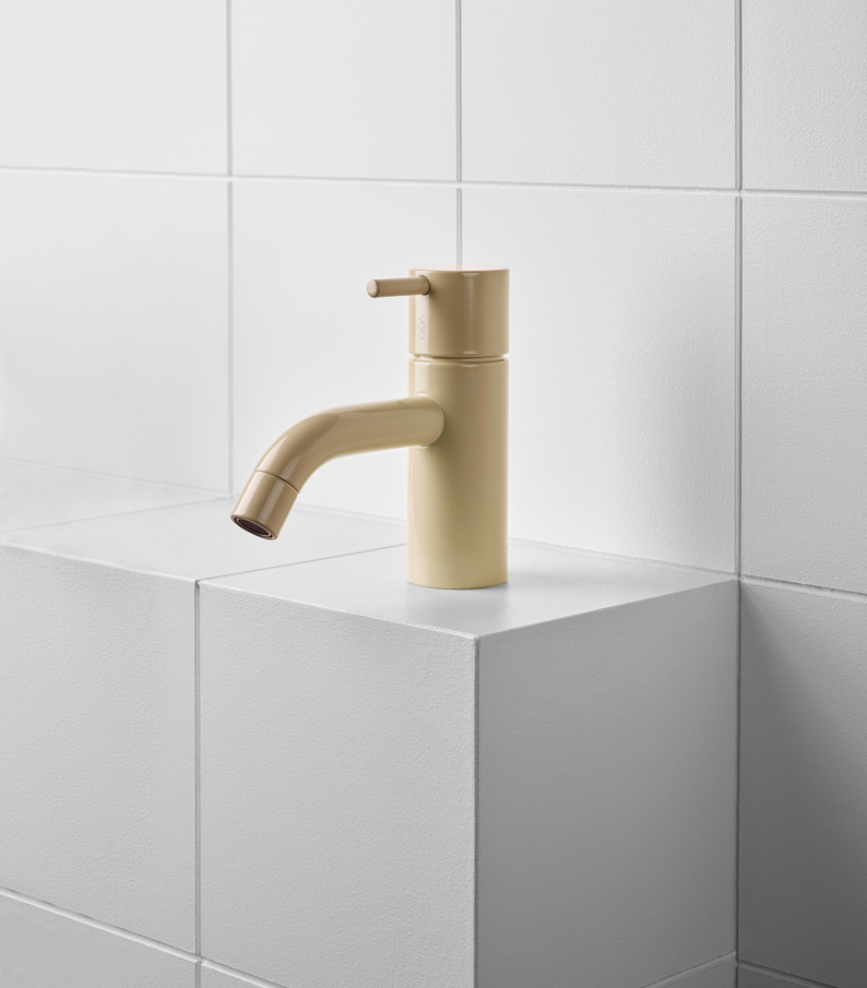 VOLA basin mixer