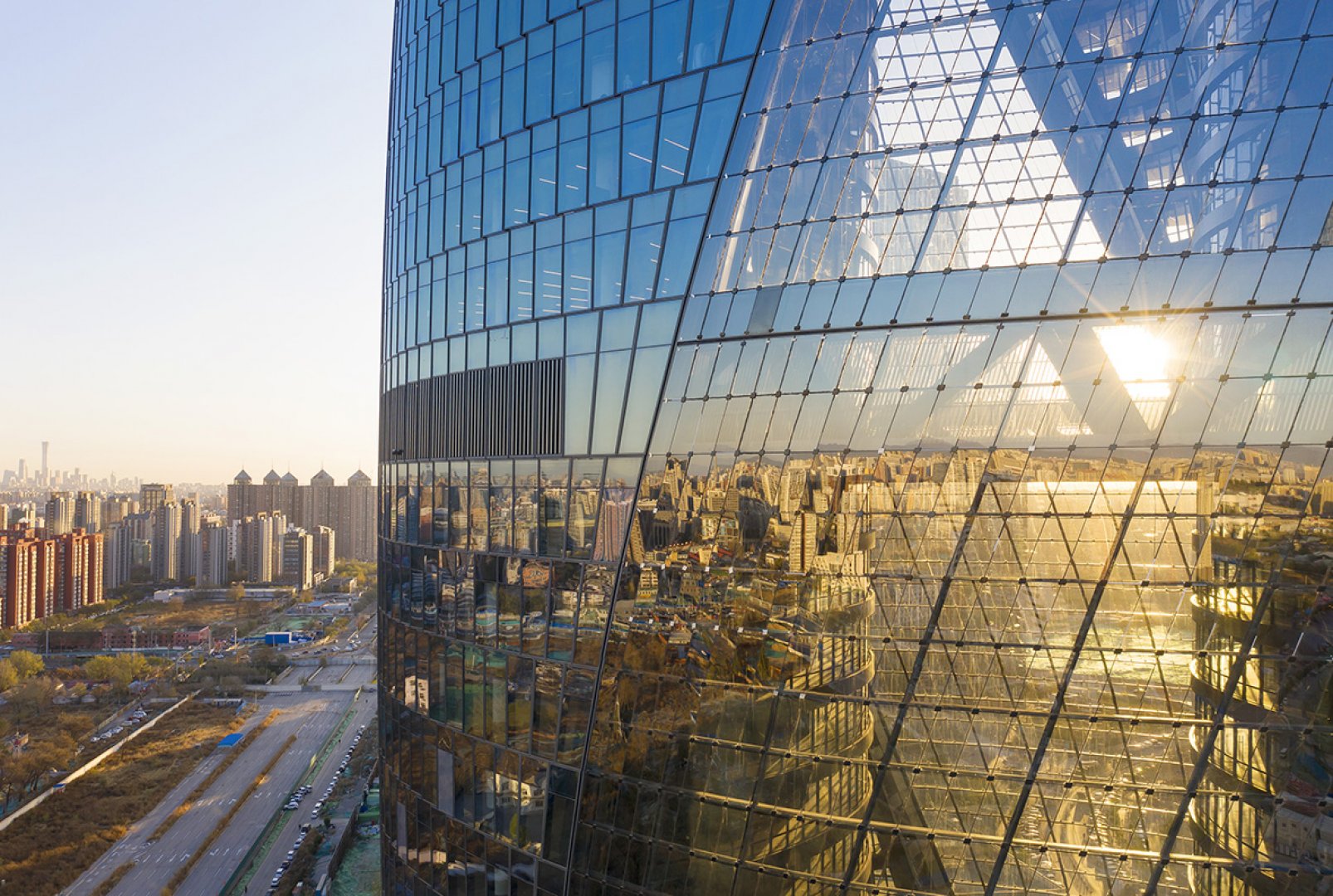 Leeza SOHO