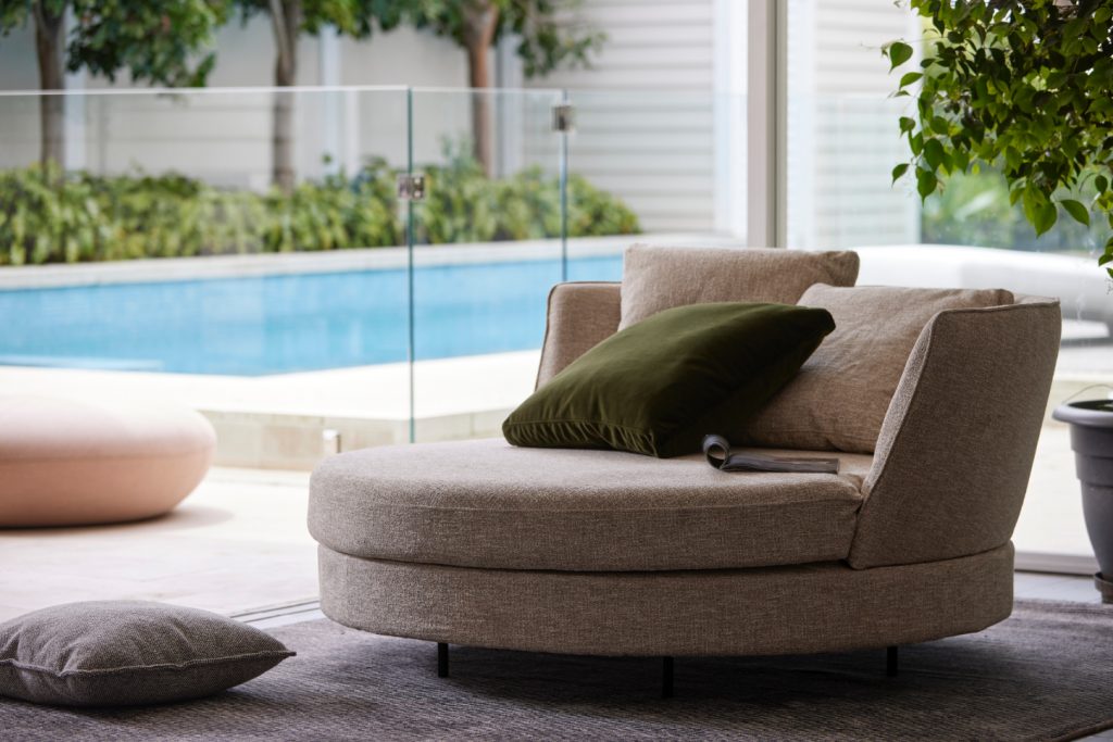 King furniture ottoman discount