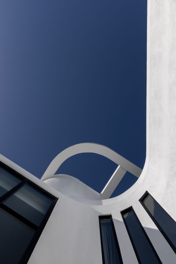 Trinity Architects house of curves