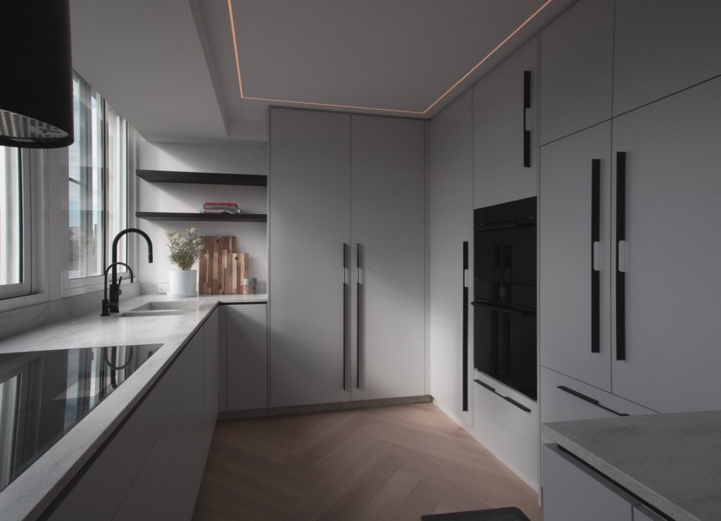 Apartment Monochroma