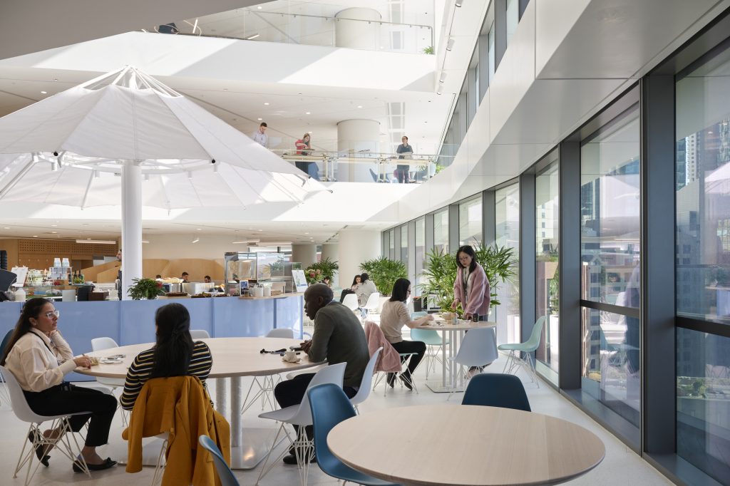 Australian workplaces today. Photography  by Earl Carter.