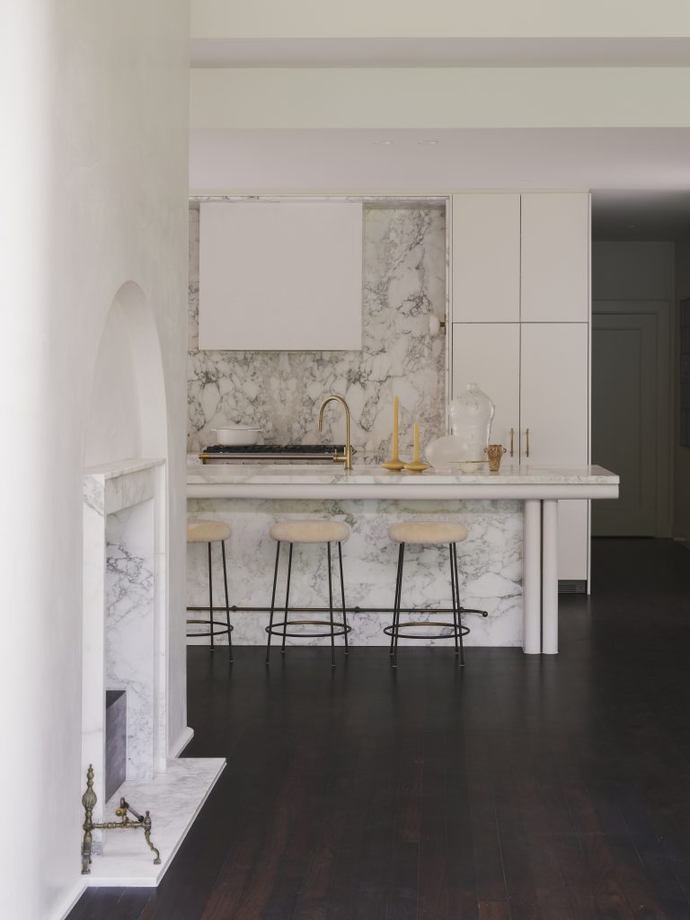 EB residence. Photography by Caroline Cameron.