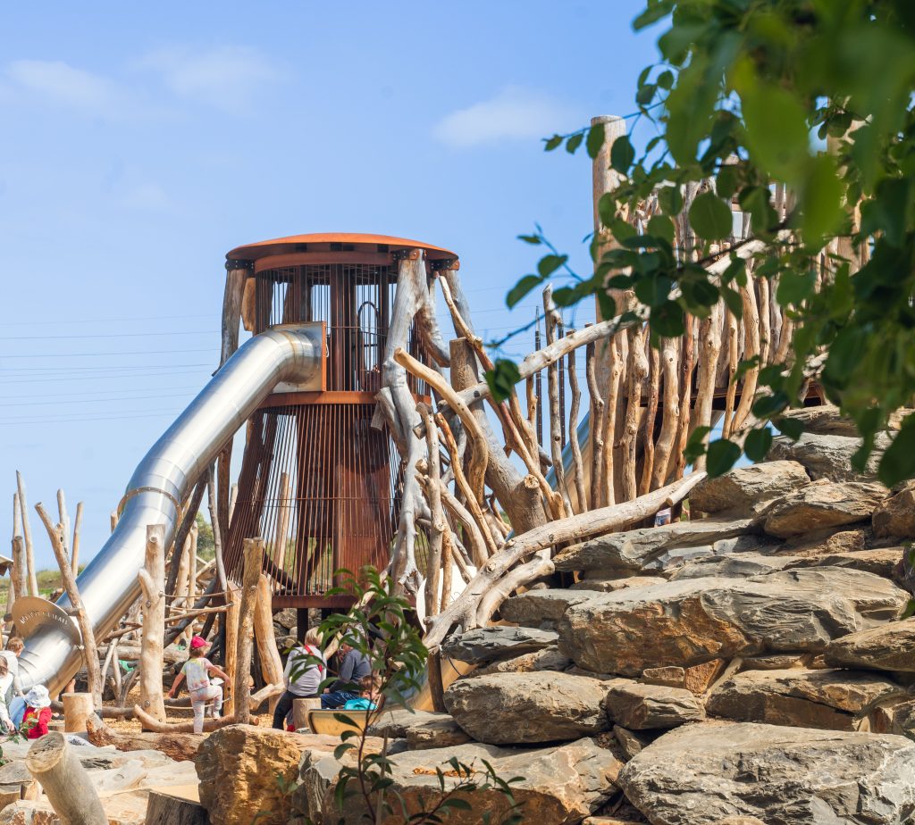 climate-considerate playground design