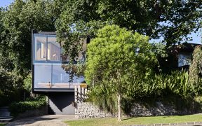John Wardle's Kew residence