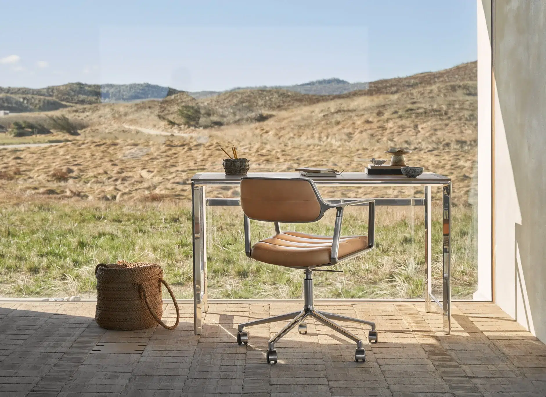 Vipp Swivel chair